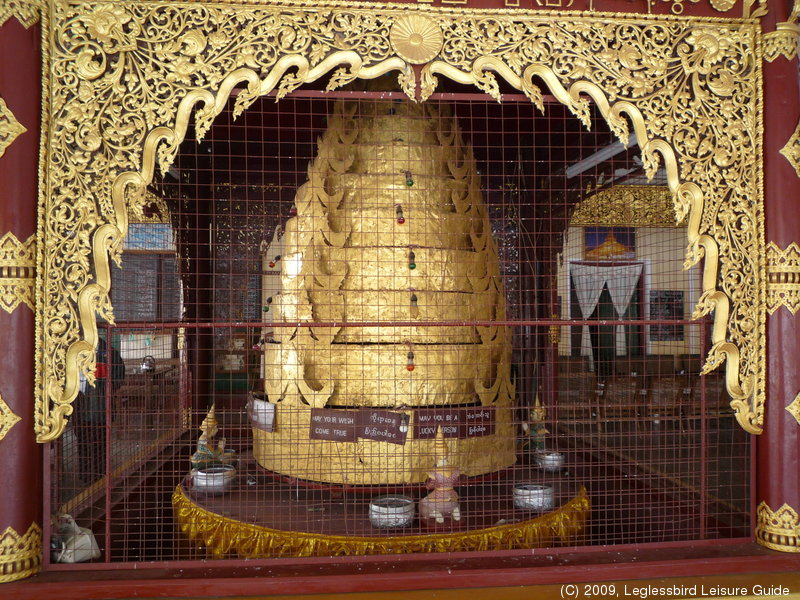 Shwezigon Paya19